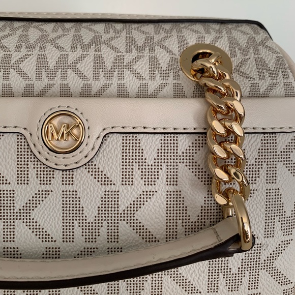 Michael Kors Blaire Extra Small Logo Satchel Cream Gold Hardware - Picture 3 of 8